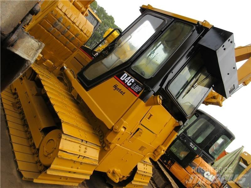 CAT D 4 C Μπουλντόζες με ερπύστριες