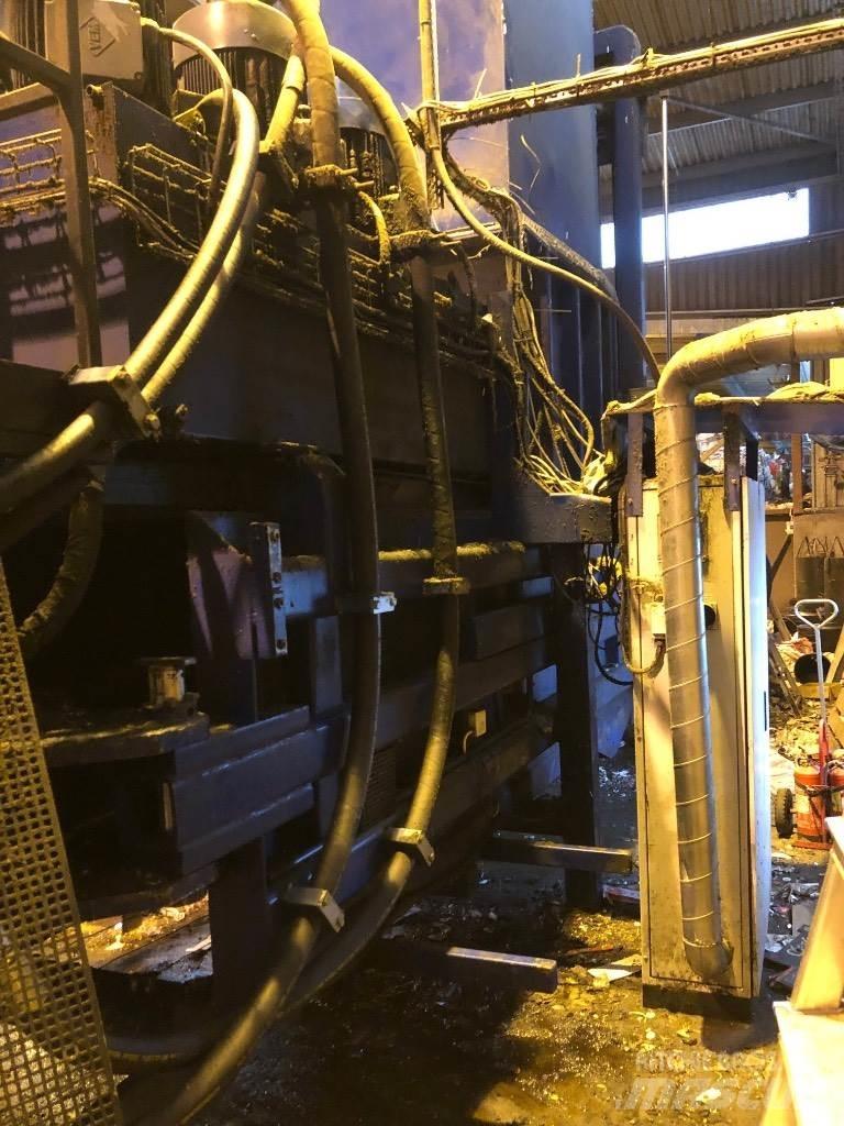 Iggesund Balers Βιομηχανικοί δεματοποιητές