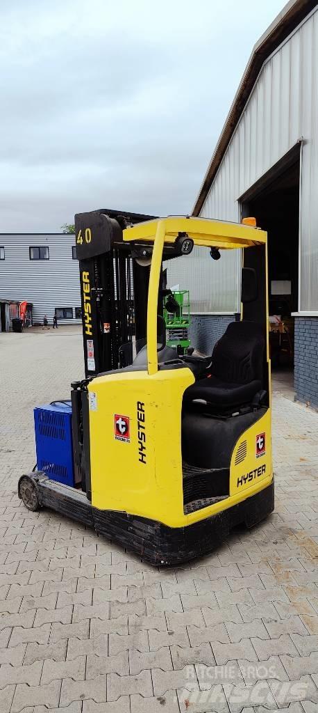 Hyster R 1.6 Ανυψωτικά στενών δρόμων