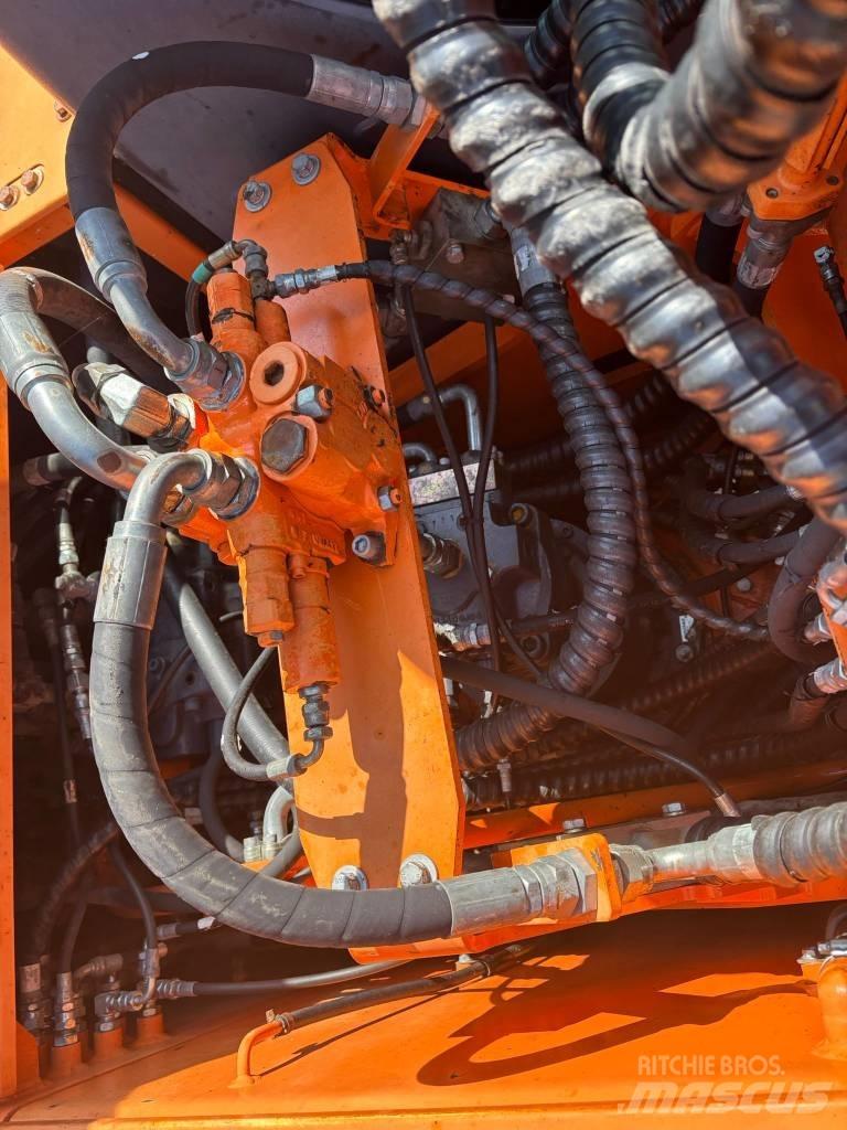 Doosan DX 210 W Εκσκαφείς με τροχούς - λάστιχα