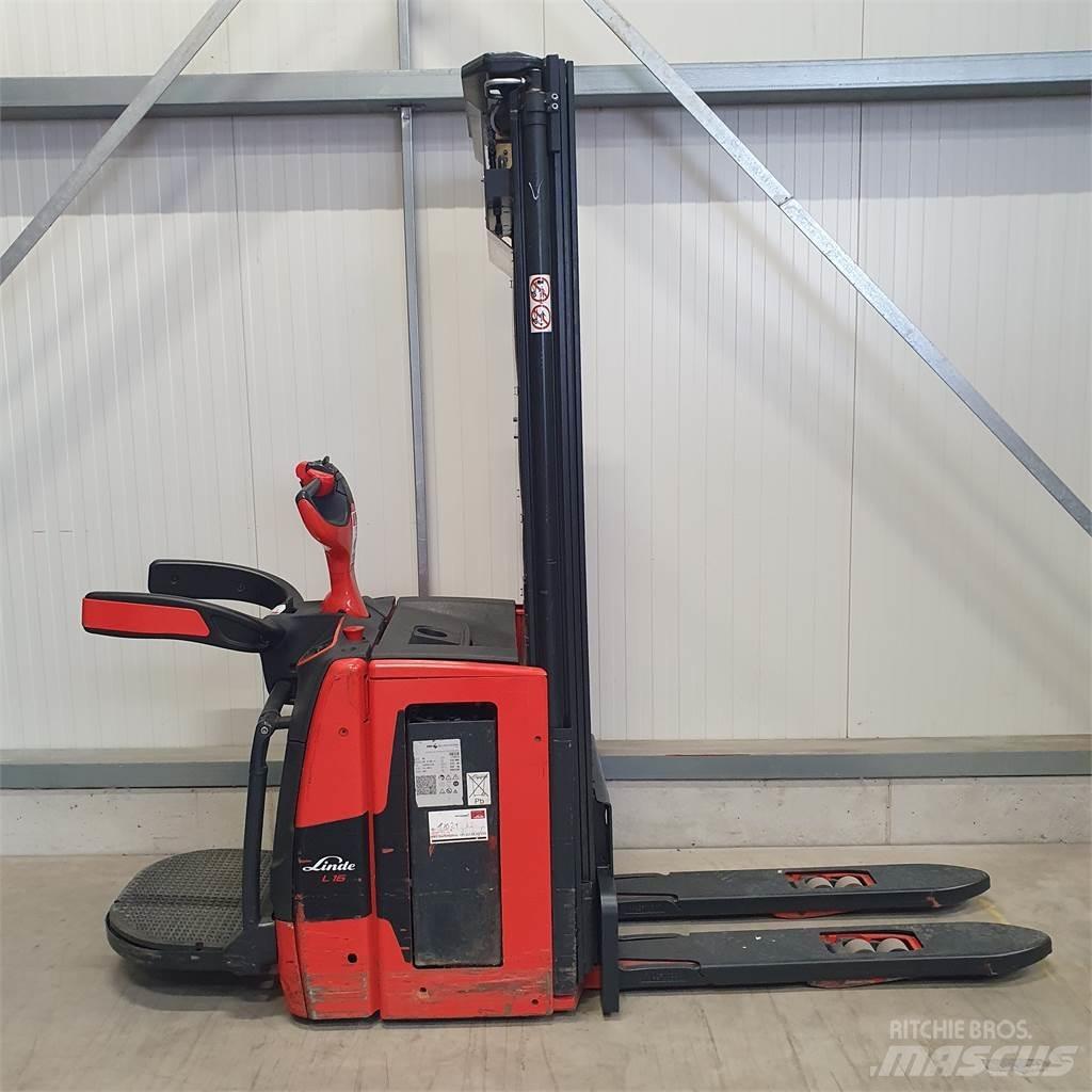 Linde L16APi Παλετοφόρα πεζού χειριστή με ιστό