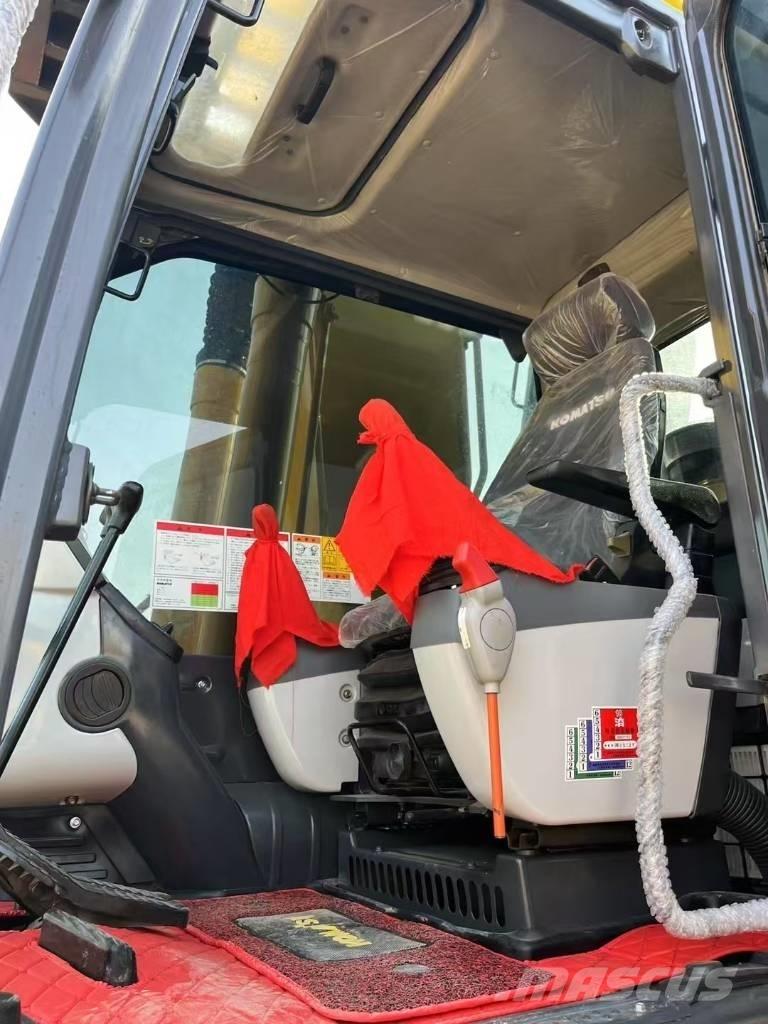 Komatsu 240-8 Εκσκαφείς με ερπύστριες