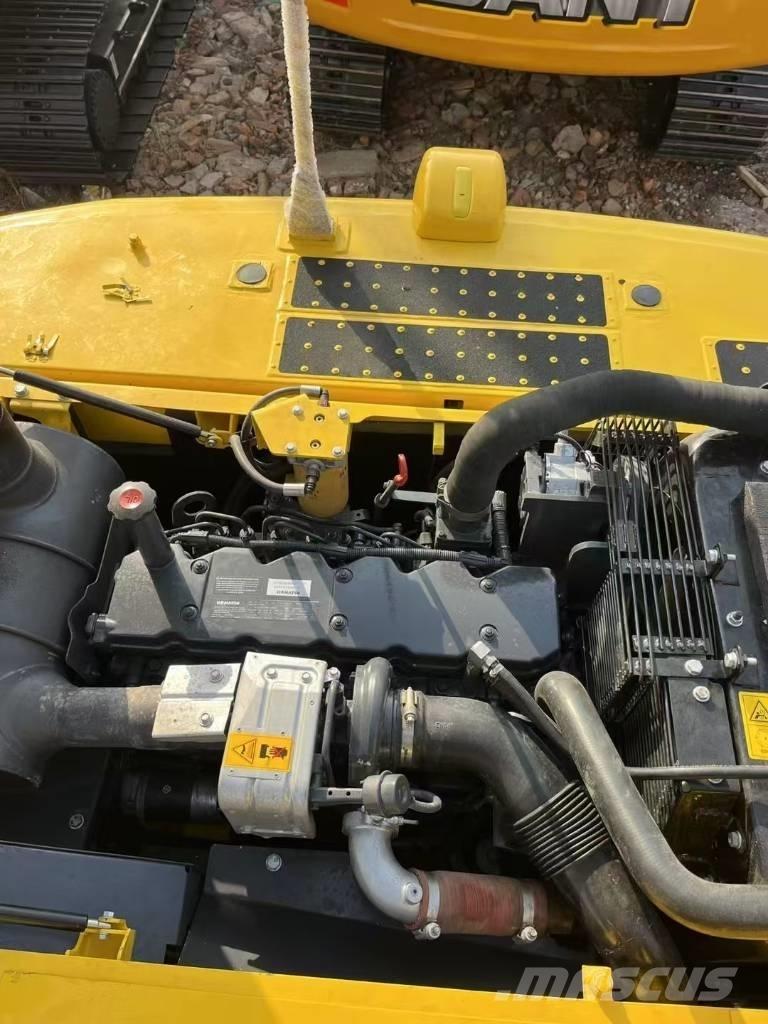 Komatsu 240-8 Εκσκαφείς με ερπύστριες