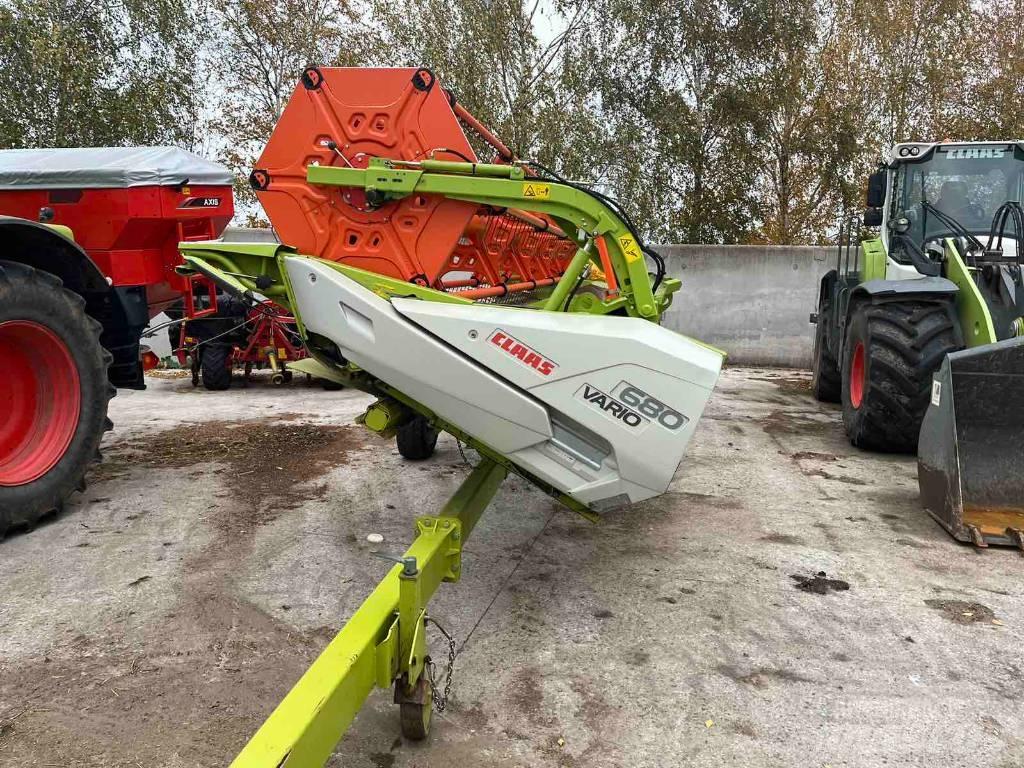 CLAAS Lexion 650 Θεριζοαλωνιστικές μηχανές