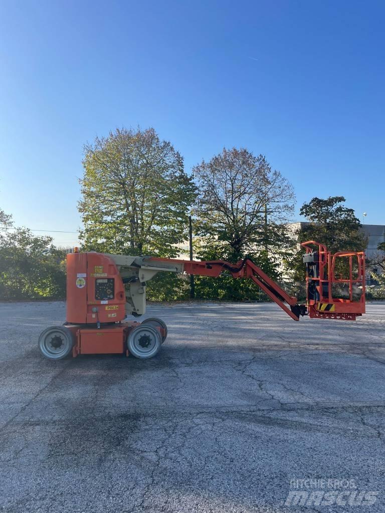JLG 300 AJP Ανυψωτήρες με αρθρωτό βραχίονα