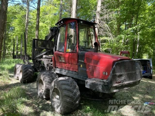 Komatsu 855 Μεταφορείς ξυλείας