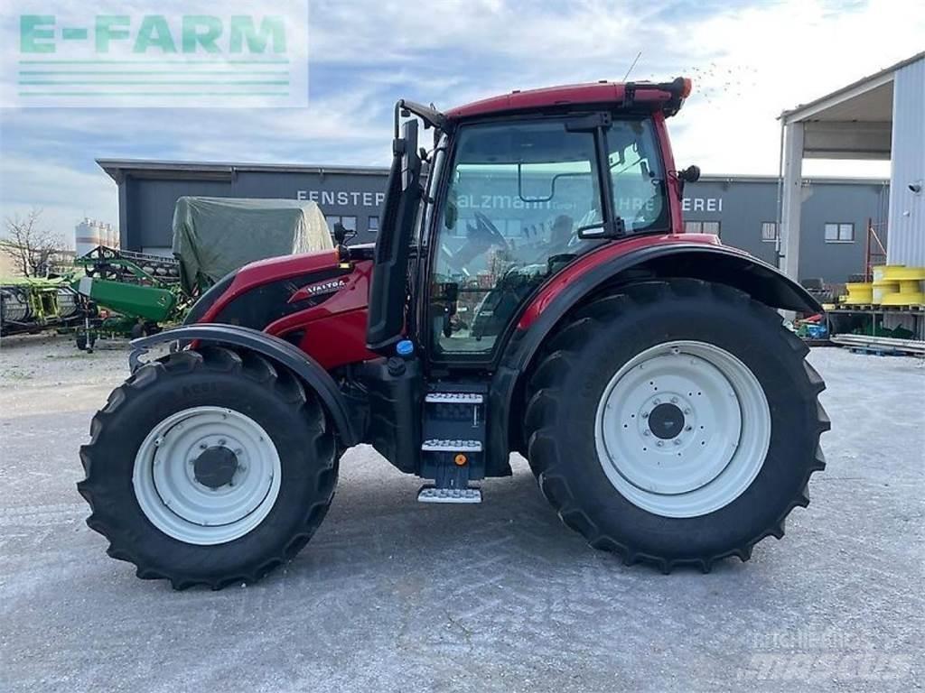 Valtra n155 Τρακτέρ