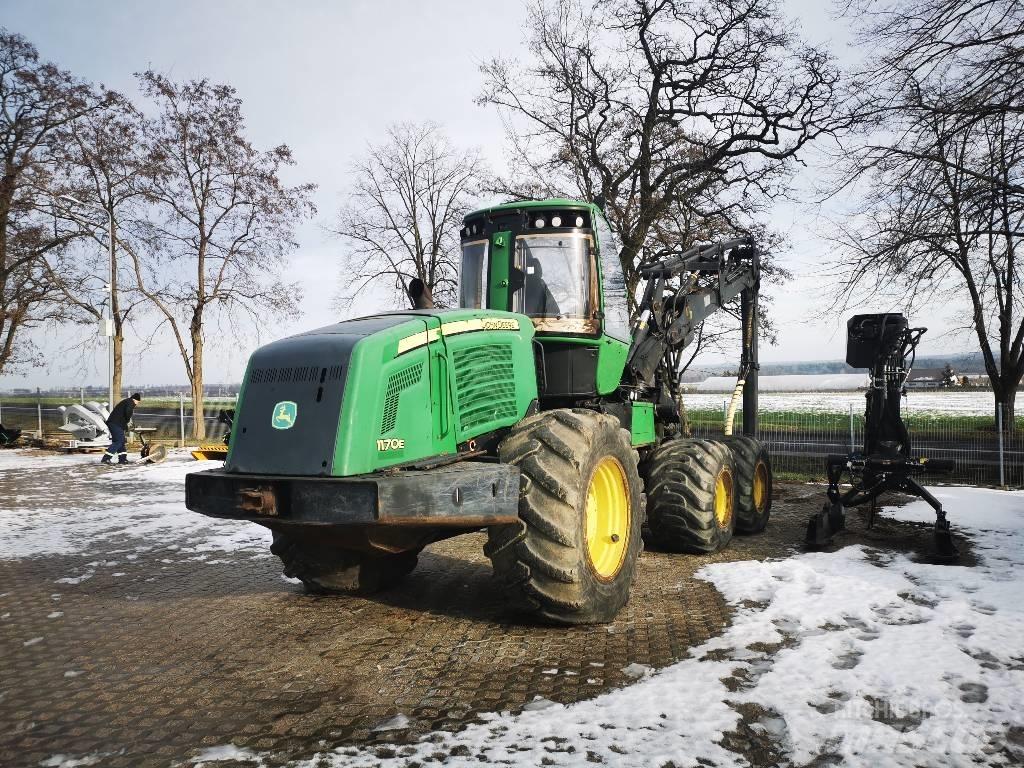 John Deere 1170 E Μηχανήματα ξυλείας