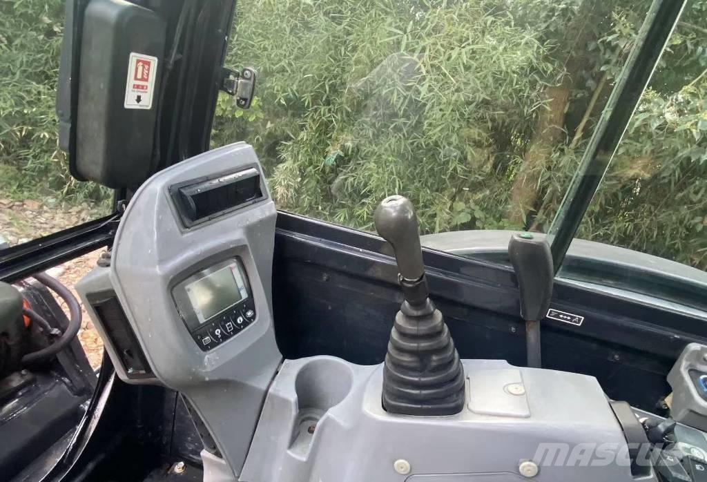 Kubota 165 Εκσκαφείς με ερπύστριες