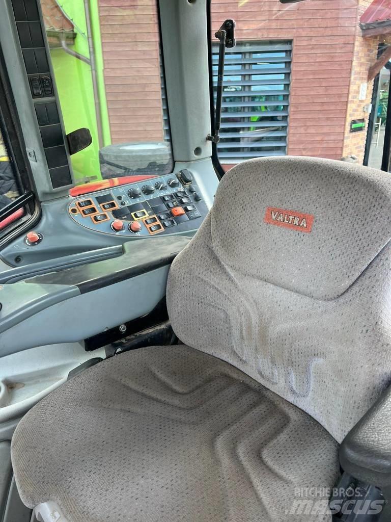 Valtra N 163 Τρακτέρ