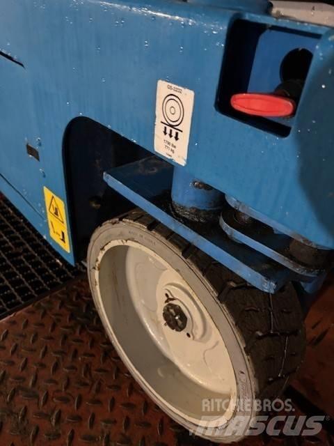 Genie GS 3232 Ανυψωτήρες ψαλιδωτής άρθρωσης