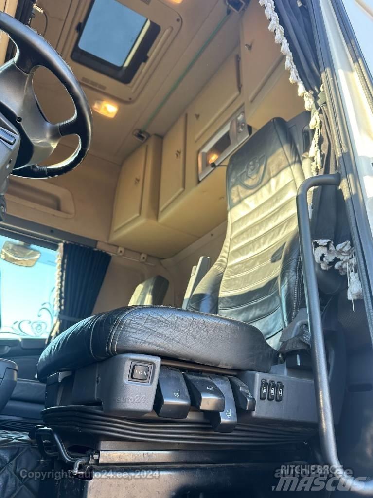 Scania R 560 LA Τράκτορες