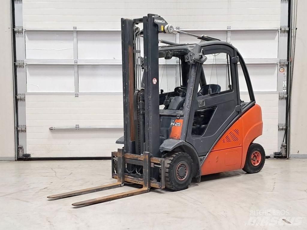 Linde H25D-01 Πετρελαιοκίνητα Κλαρκ
