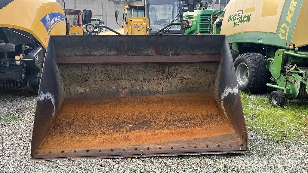 Komatsu WH 713 Τηλεσκοπικοί ανυψωτές