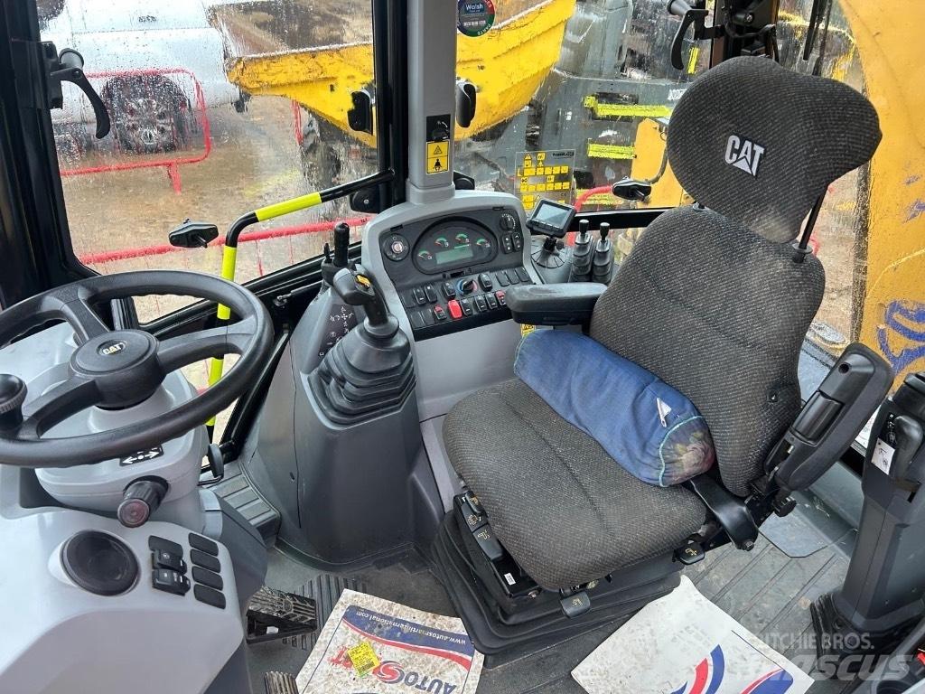 CAT 432 F2 Εκσκαφείς Φορτωτές τύπου JCB