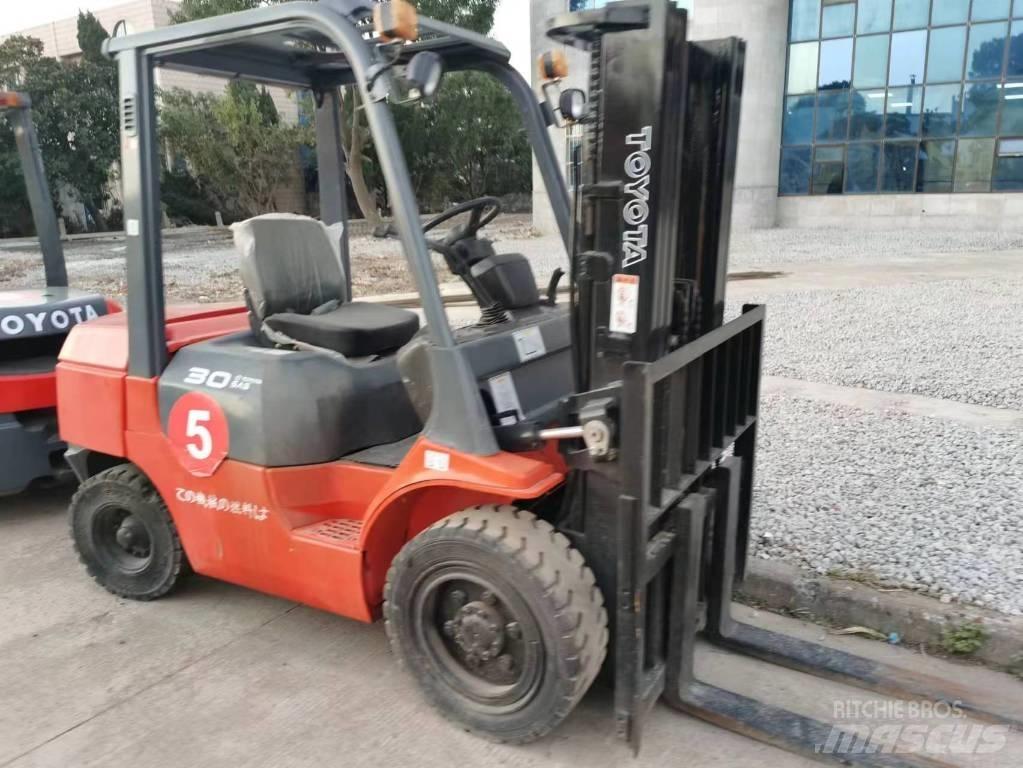 Toyota 7FD 30 Πετρελαιοκίνητα Κλαρκ