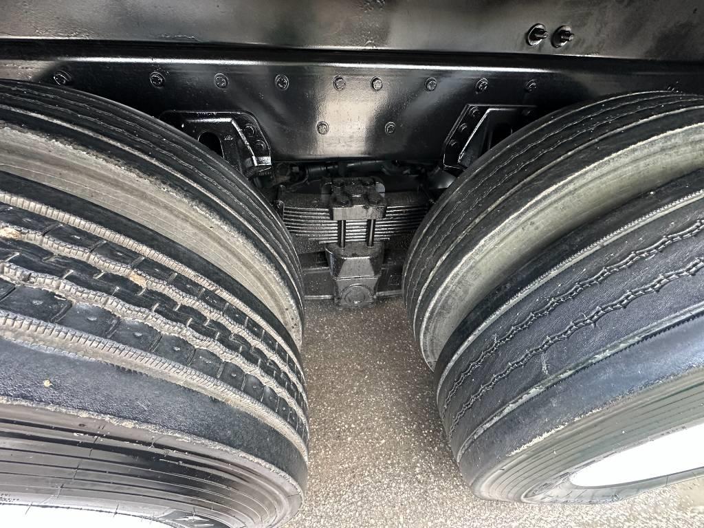 Freightliner M2 Αποφρακτικά οχήματα