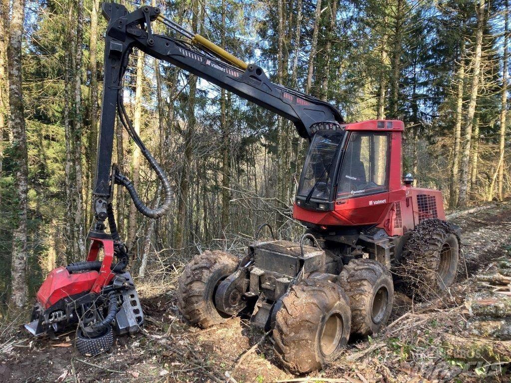 Valmet 941 Θεριζοαλωνιστικές μηχανές