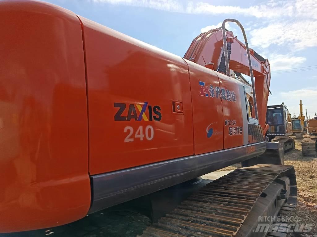 Hitachi ZX240 Εκσκαφείς με ερπύστριες