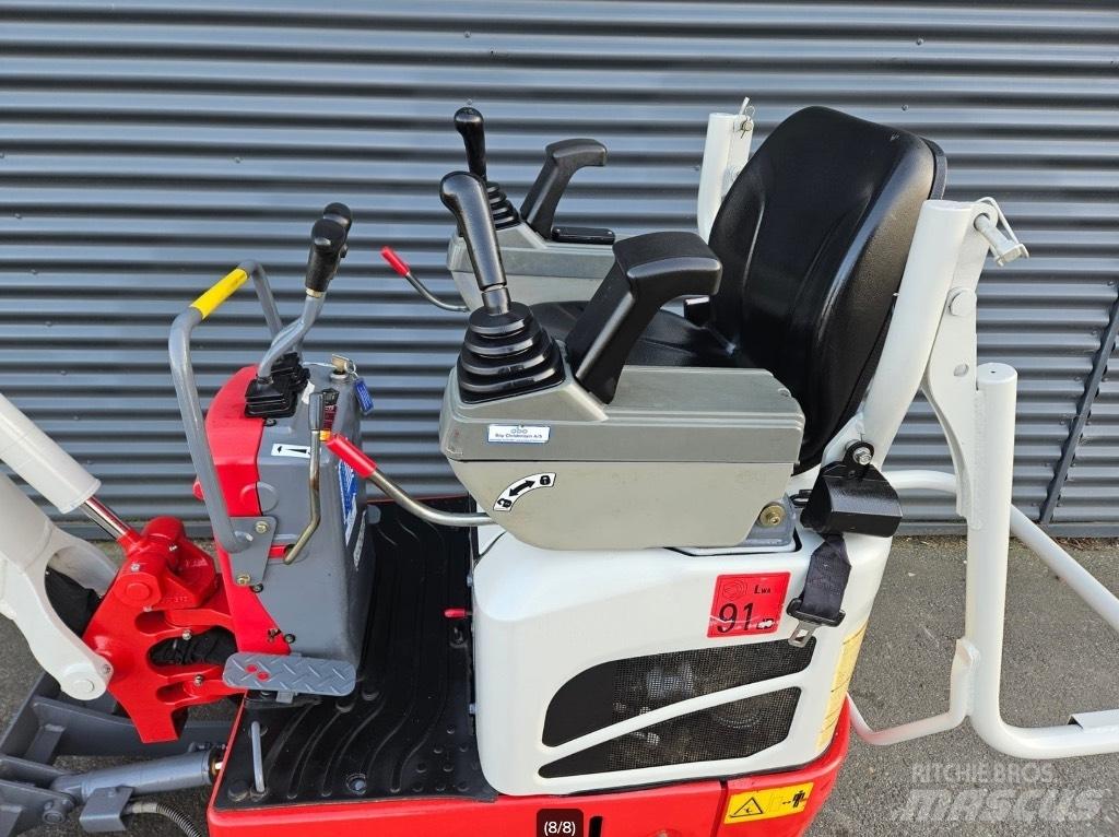 Takeuchi TB 210 R Εκσκαφάκι (διαβολάκι) < 7t