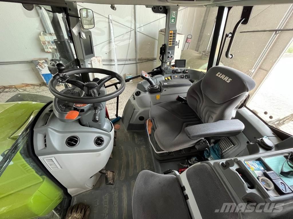 CLAAS Arion 440 Τρακτέρ