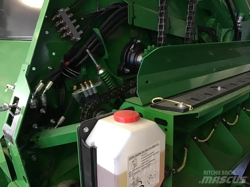John Deere V461M Πρέσες κυλινδρικών δεμάτων