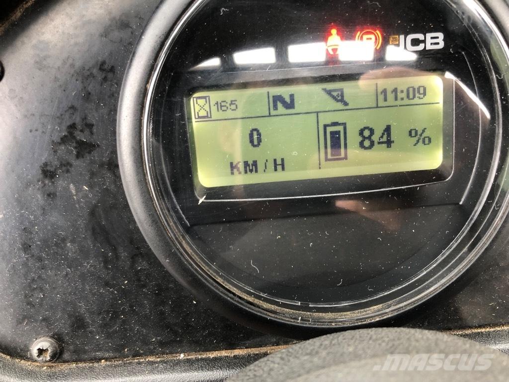 JCB 403 E Συστήματα τηλεχειρισμού για τη γεωργία