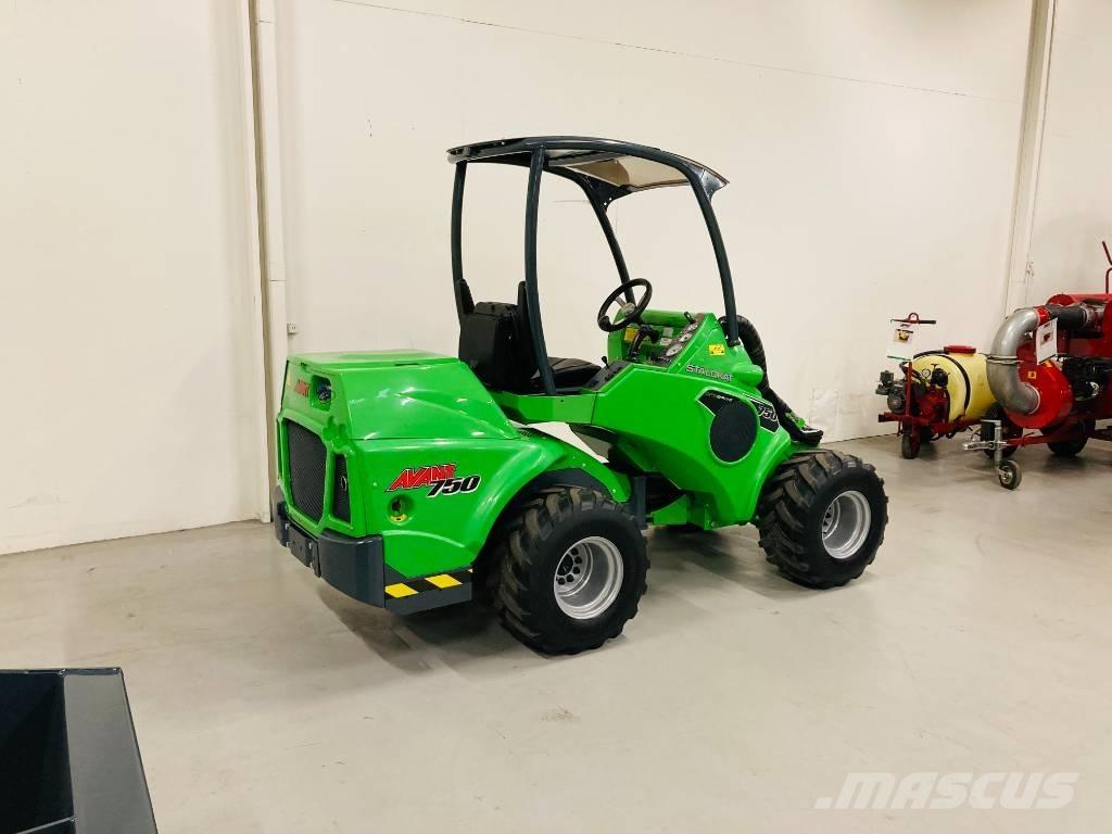 Avant 750 Μίνι φορτωτές