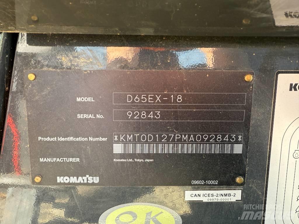 Komatsu D65EX-18 Μπουλντόζες με ερπύστριες