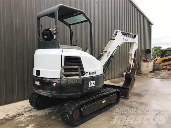 Bobcat E32M Εκσκαφάκι (διαβολάκι) < 7t