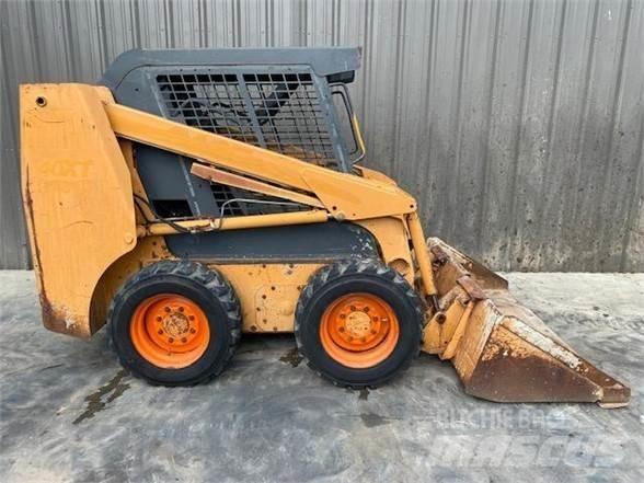 CASE 40XT Φορτωτάκια