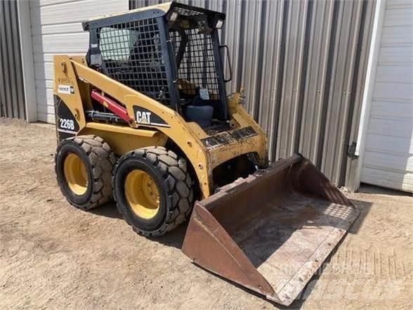 CAT 226B Φορτωτάκια