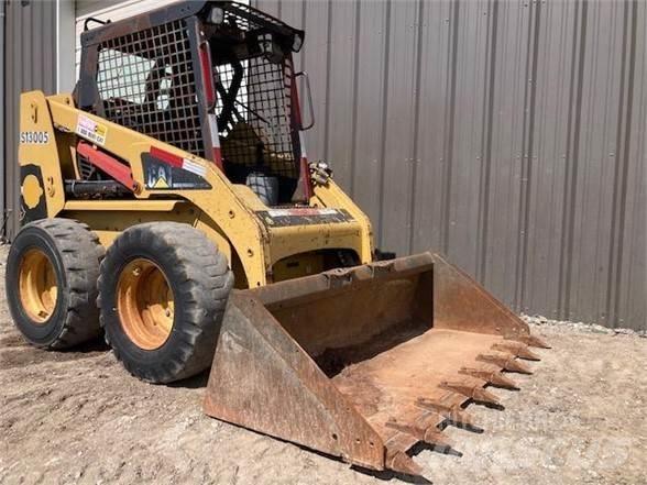 CAT 228 Φορτωτάκια