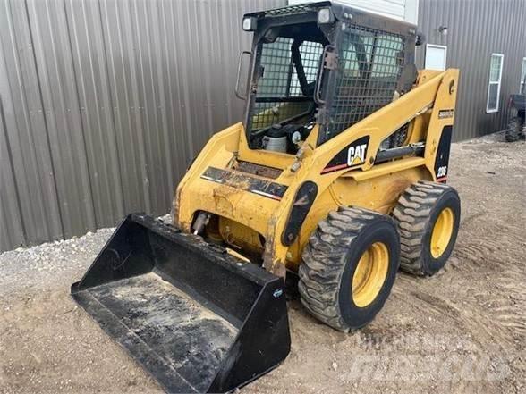 CAT 236 Φορτωτάκια