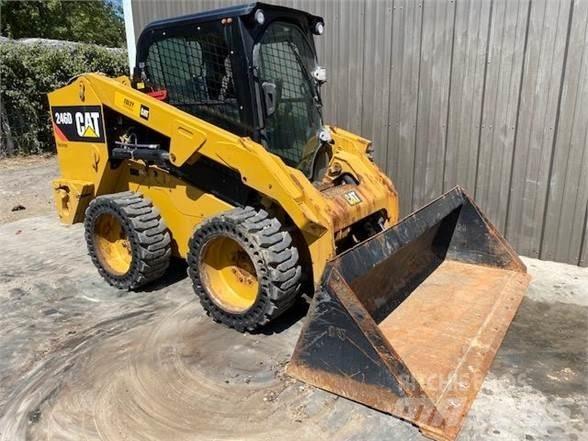 CAT 246D Φορτωτάκια