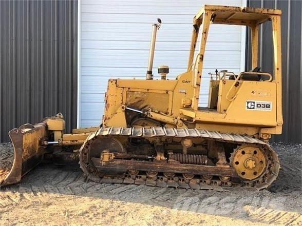 CAT D3B Μπουλντόζες με ερπύστριες