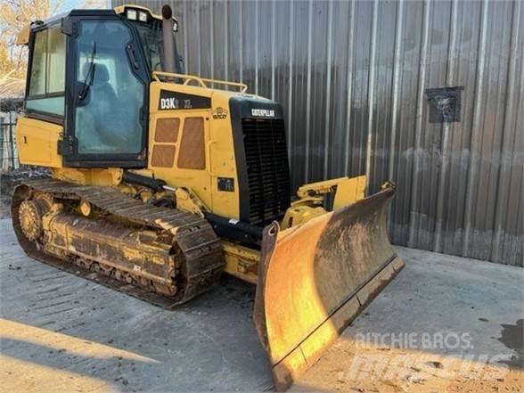 CAT D3K2 Μπουλντόζες με ερπύστριες