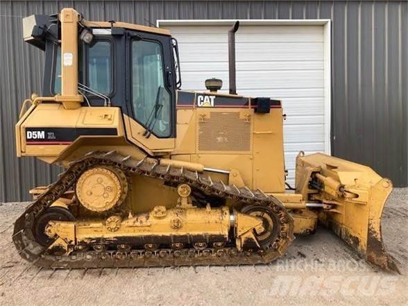 CAT D5M Μπουλντόζες με ερπύστριες
