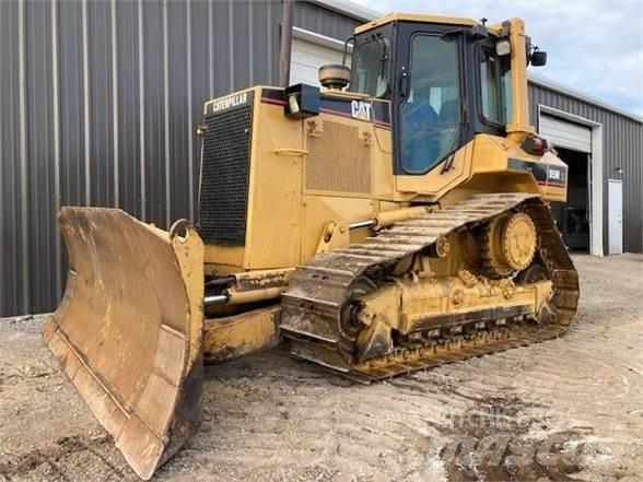 CAT D5M Μπουλντόζες με ερπύστριες