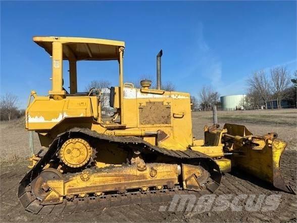 CAT D5M LGP Μπουλντόζες με ερπύστριες