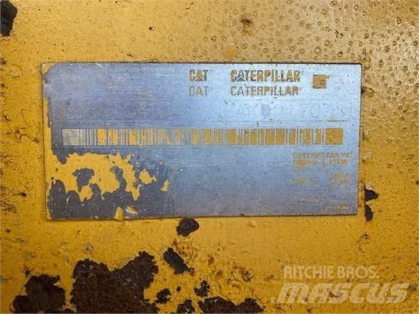 CAT D5N Μπουλντόζες με ερπύστριες