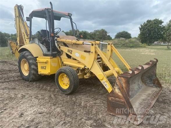 Komatsu WB140 Εκσκαφείς Φορτωτές τύπου JCB