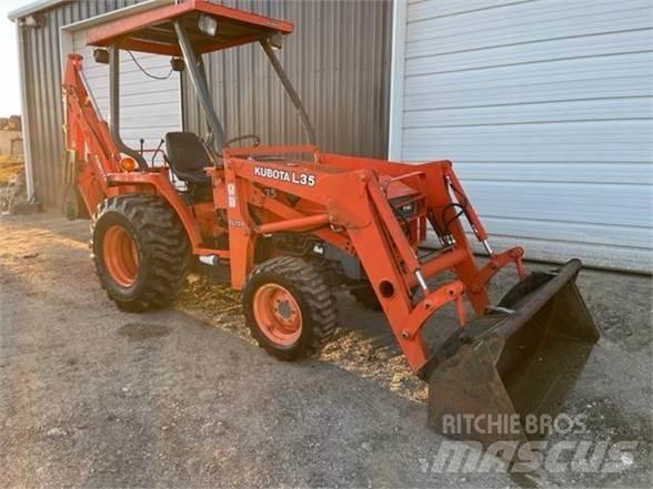 Kubota L35 Εκσκαφείς Φορτωτές τύπου JCB