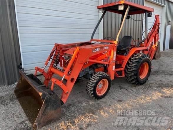 Kubota L35 Εκσκαφείς Φορτωτές τύπου JCB
