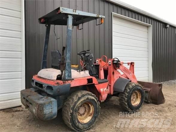 Kubota R420 Φορτωτές με λάστιχα (Τροχοφόροι)
