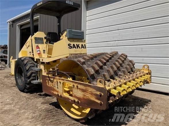 Sakai SV410 Οδοστρωτήρες μονού κυλίνδρου