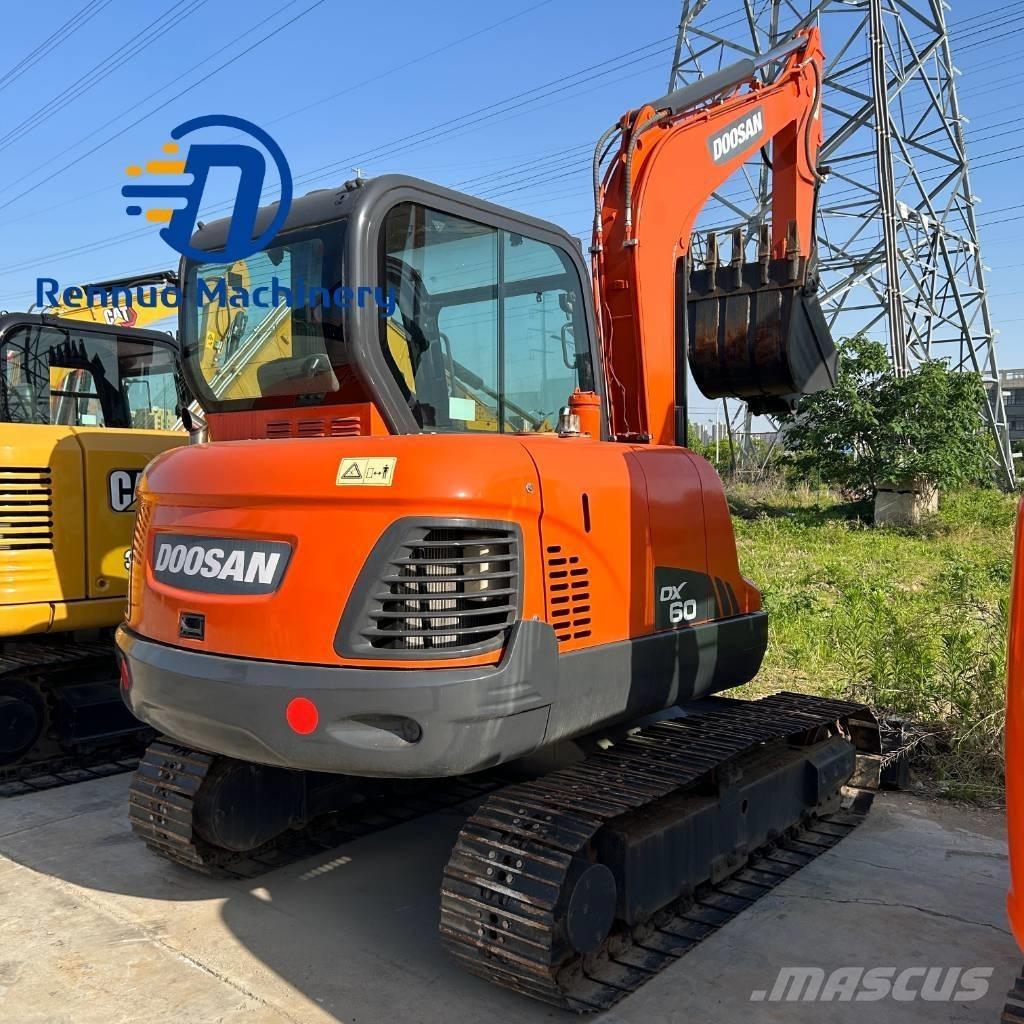 Doosan DX 60 Εκσκαφείς με ερπύστριες