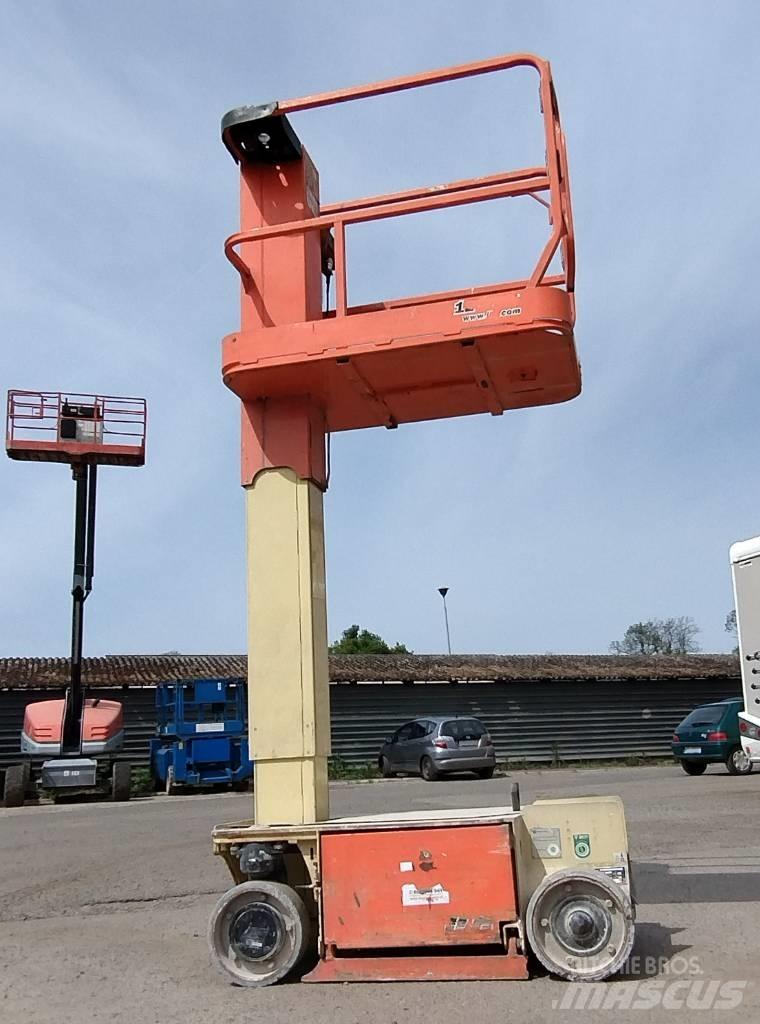 JLG 1230 ES Ανυψωτήρες με κατακόρυφους πυλώνες