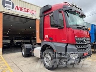 Mercedes Arocs 1853 Τράκτορες