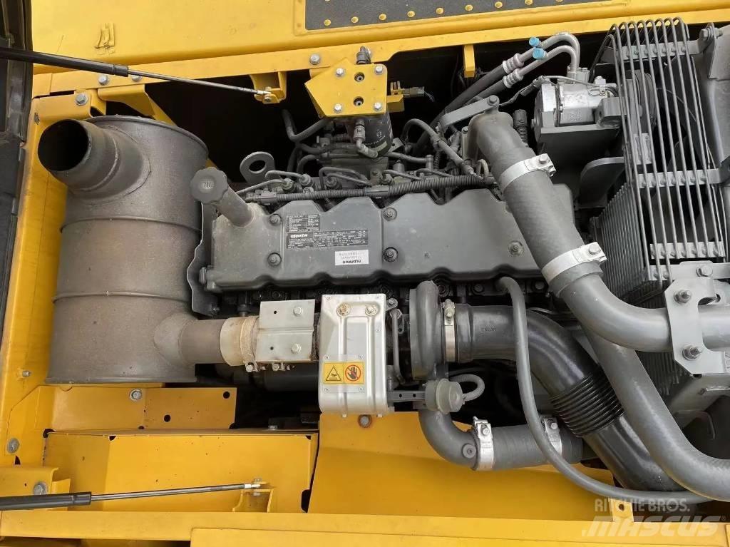 Komatsu PC240-8 Εκσκαφείς με ερπύστριες